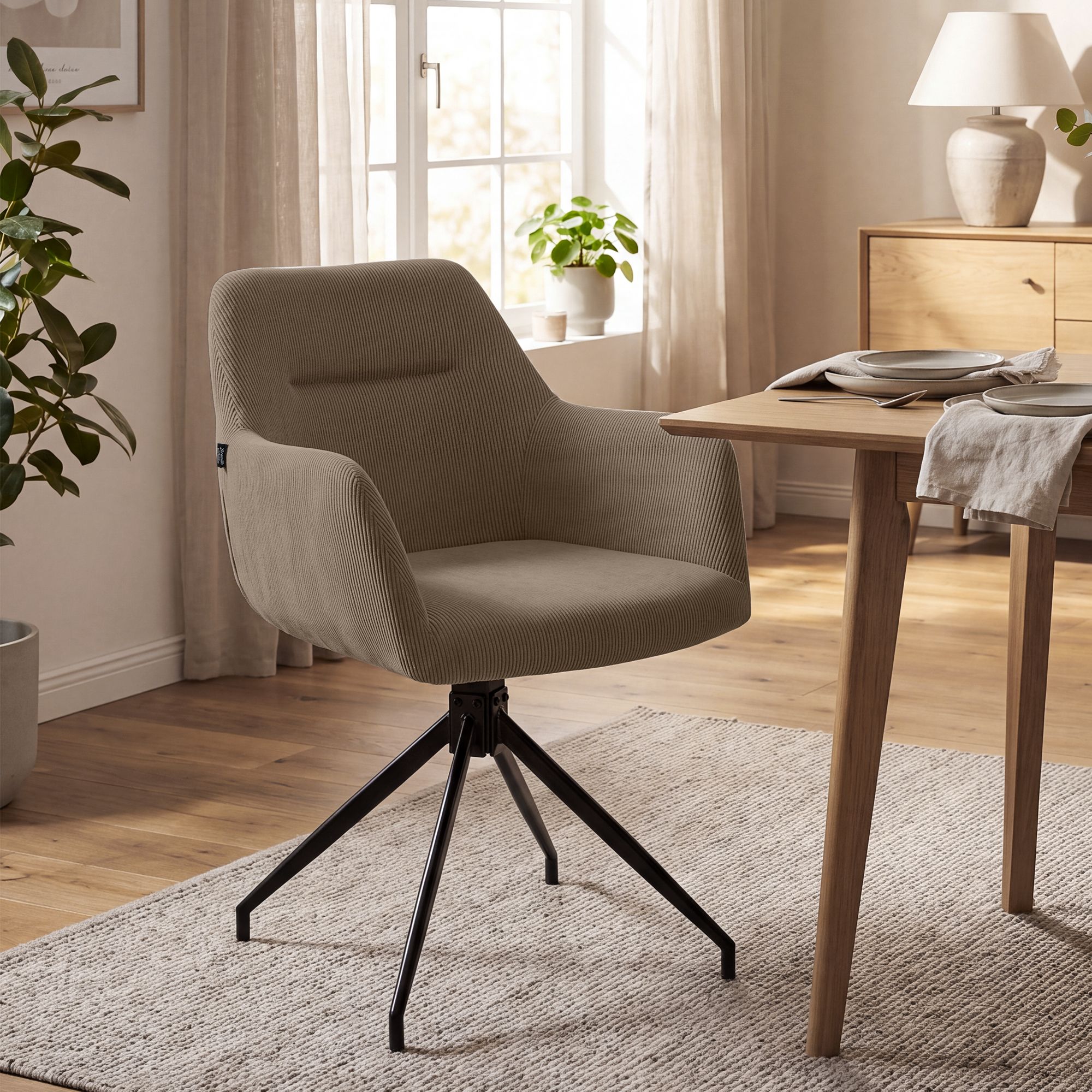 Spisestol Merlinda kordfløyel