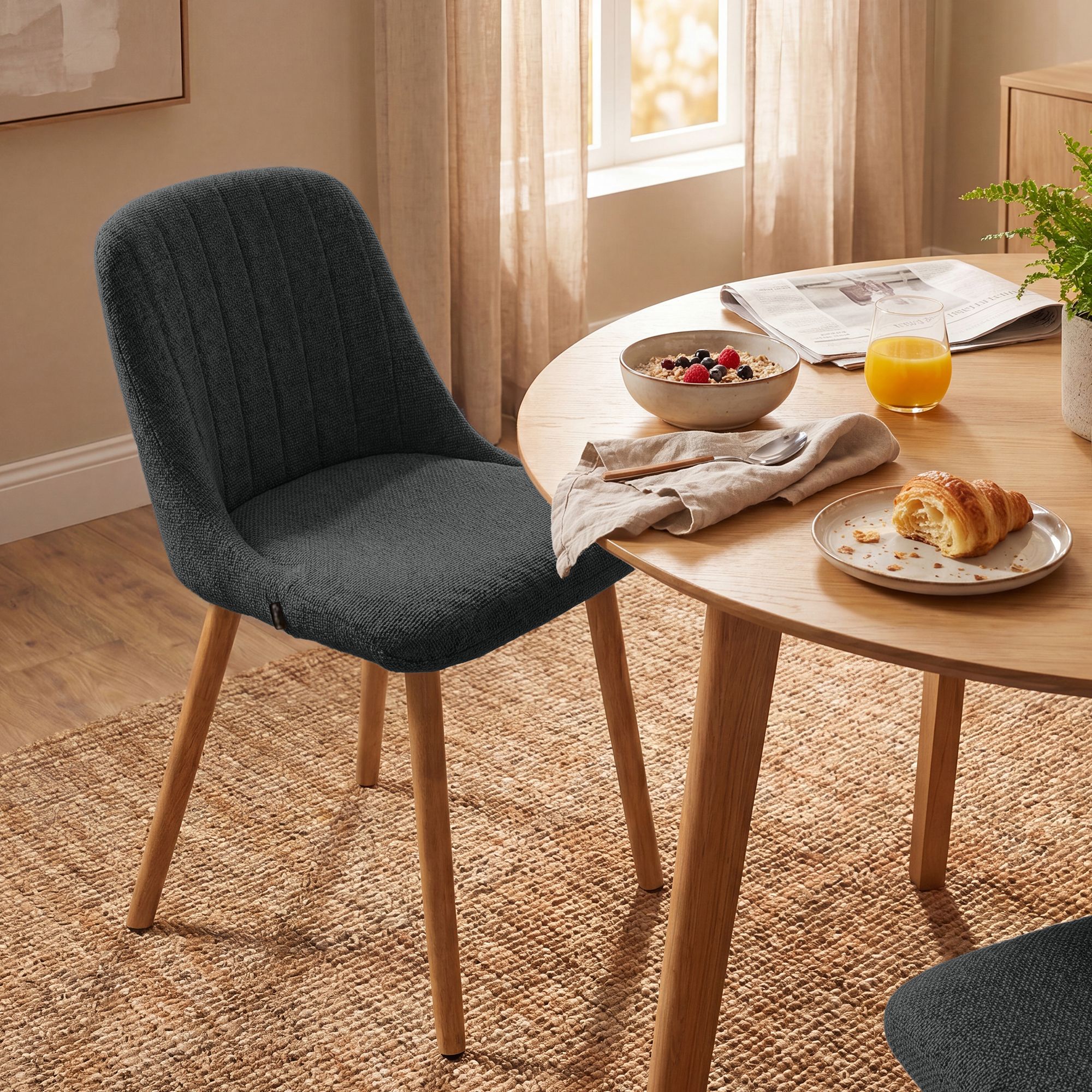 Spisestol Arie i stoff